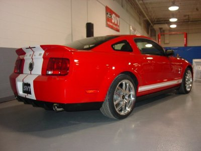 07_shelby_gt500_rt_rear_small.jpg