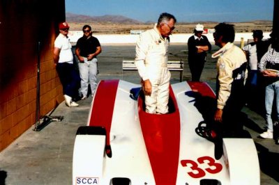 Carroll Shelby tests SCA.jpg