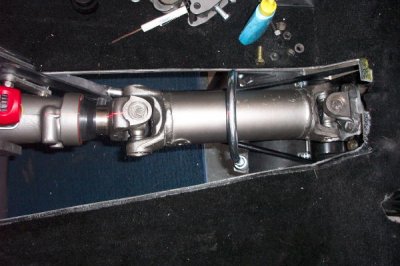 driveshaft in cobra.jpg