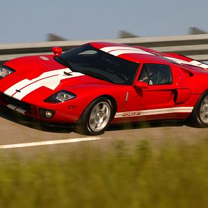 2005 Ford GT Red Guard Rail