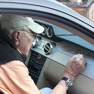 Carroll Siging My Car At Terlingua 2008