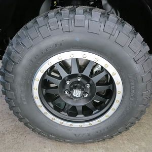 Shelby Raptor Wheels and Tires