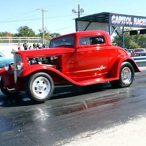 my old 32 at drag strip 1090s